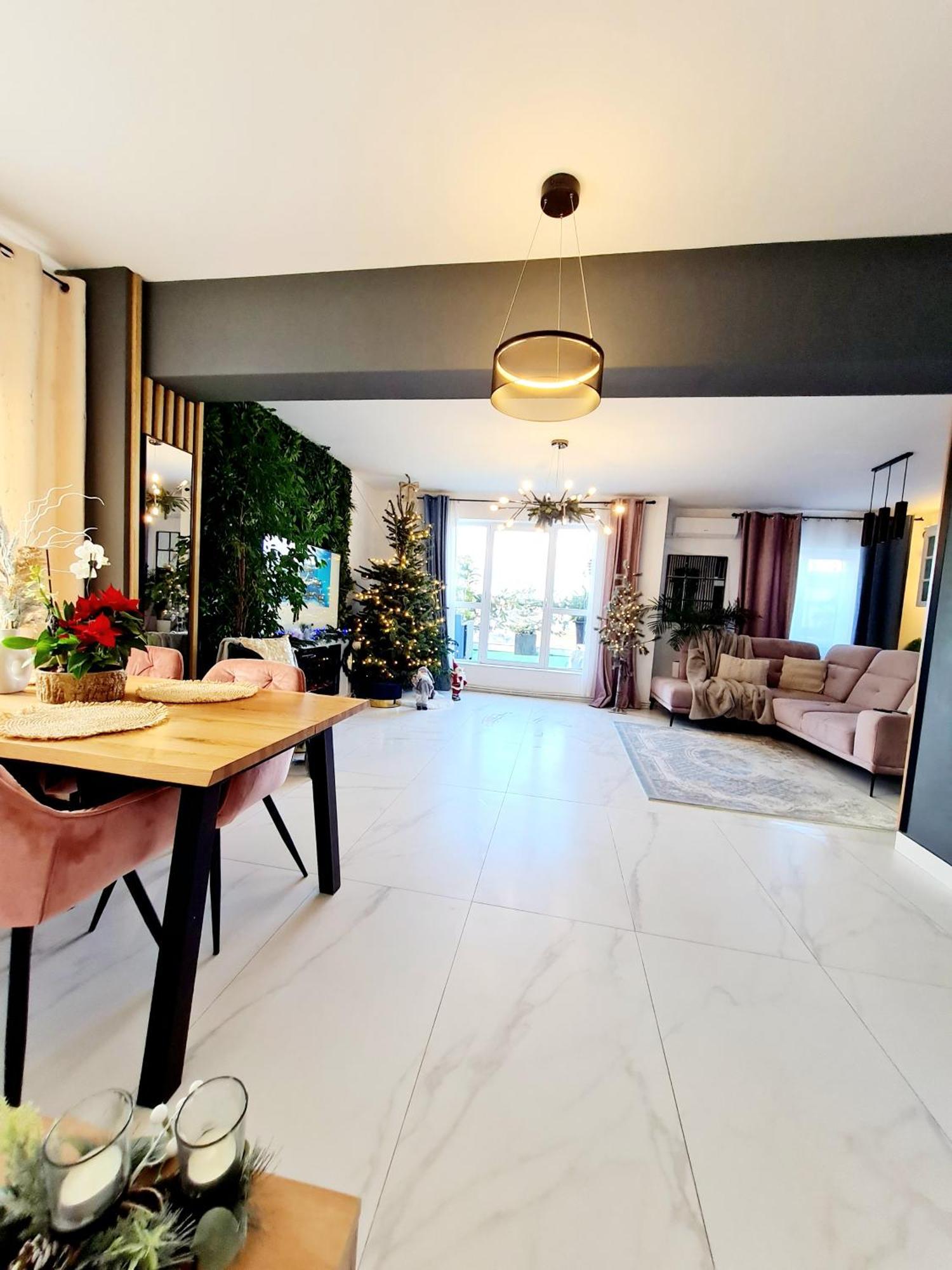 Apartamento Penthouse View Aeroport Iasi Exterior foto