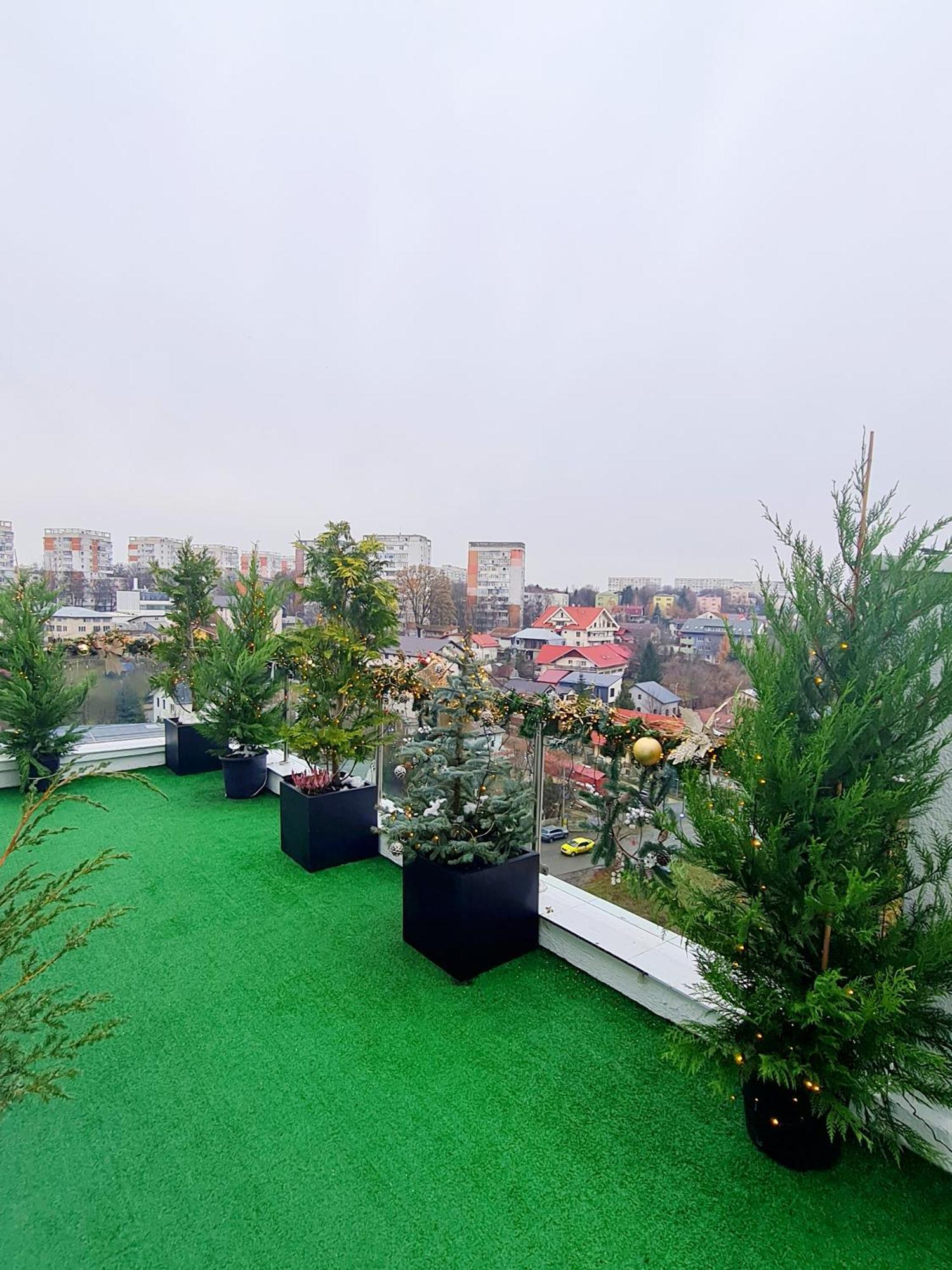 Apartamento Penthouse View Aeroport Iasi Exterior foto