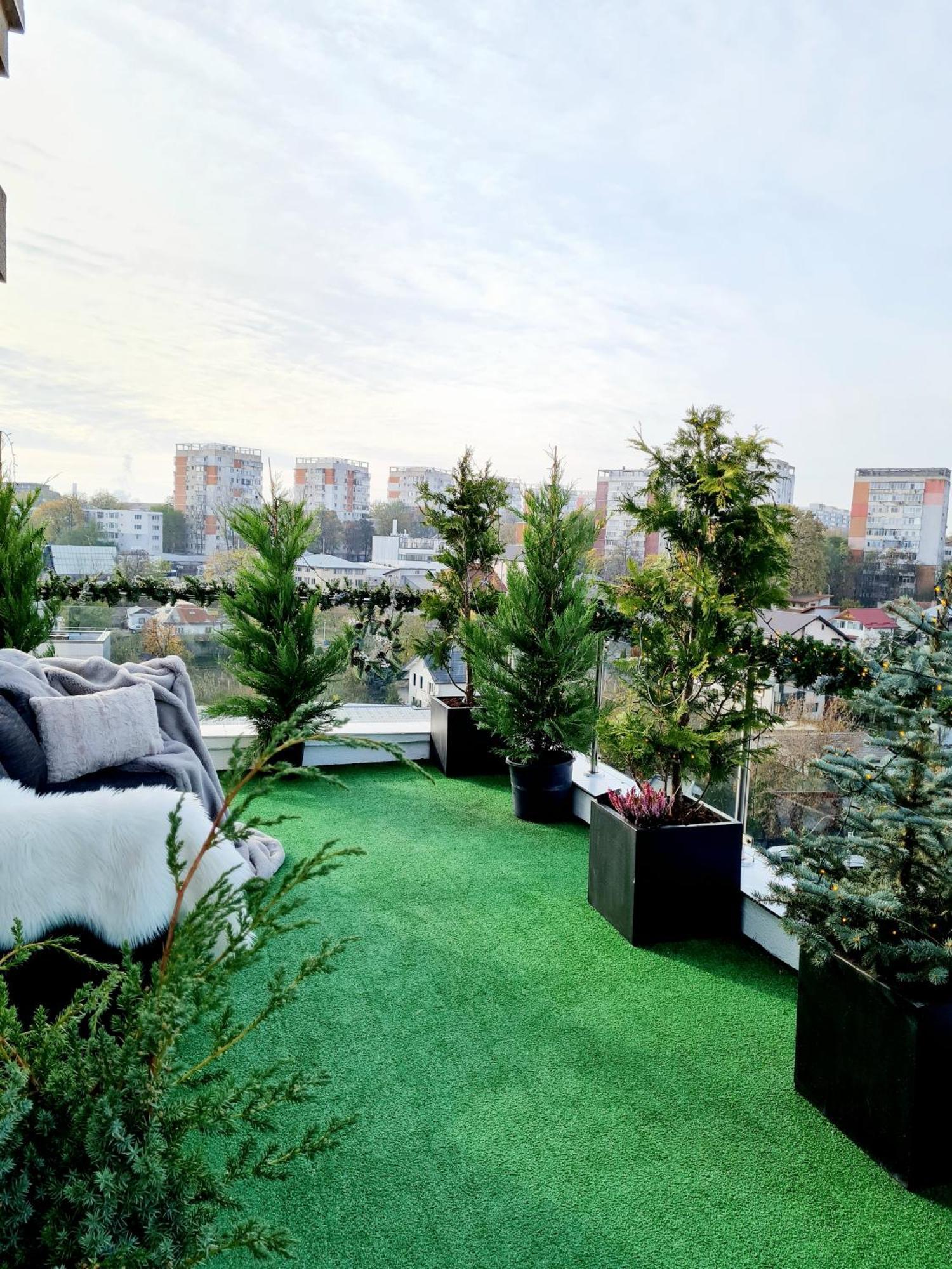 Apartamento Penthouse View Aeroport Iasi Exterior foto