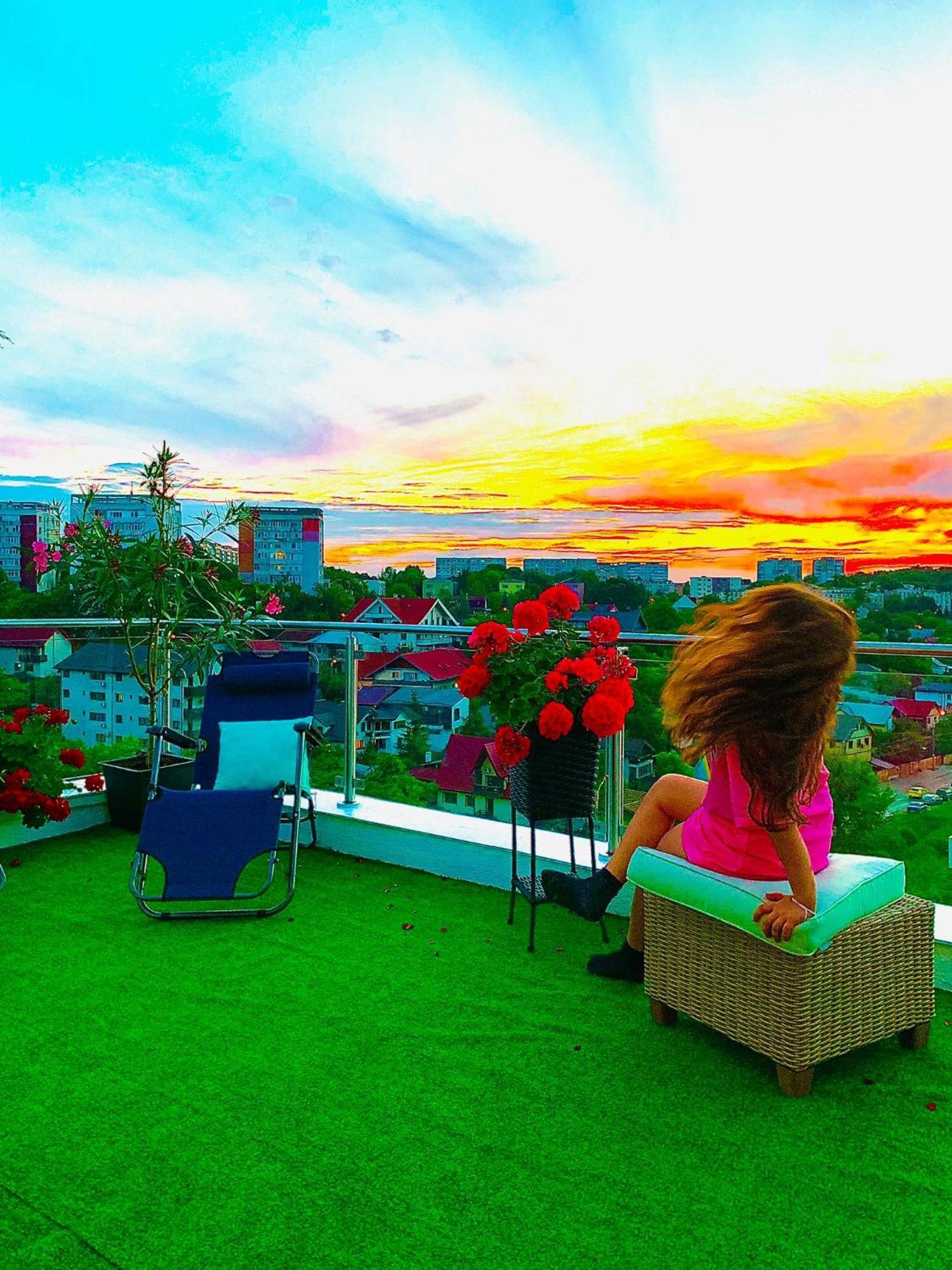 Apartamento Penthouse View Aeroport Iasi Exterior foto